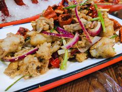 -虾弄弄海派小龙虾·牛羊蝎子火锅