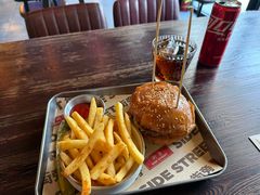 -Side Street街旁(交道口店)