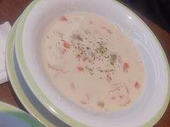 奶油海鲜汤-萨莉亚意式餐厅(杭州滨江天街店)