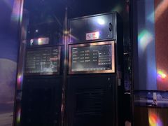 -唱吧麦颂KTV(松江五龙商业广场店)