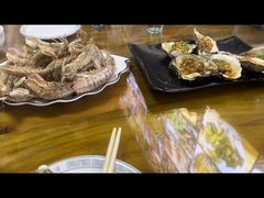 -兆辉木炭海鲜烧烤·海鲜小炒