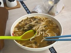 -友达面馆·酸菜鱼面(钱塘区店)