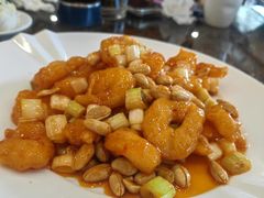 宫爆虾球-民族饭荘(新华大街店)