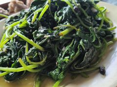 -盛得农家美食·无花果浸鸡·古法烧鸡·竹筒饭(白水寨森林海店)