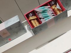 -上海哈尔滨食品厂(淮海中路店)