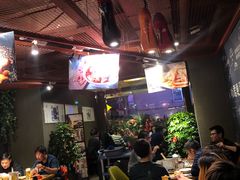 大堂-喝丢一只鞋海鲜烧烤·海肠捞饭(东关街店)
