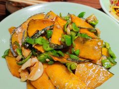 香炒板栗瓜-柴窝堡22号辣子鸡·传承新疆菜