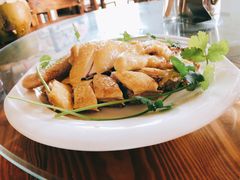 白切文昌鸡-聚鲜阁海鲜美食城(香水湾店)