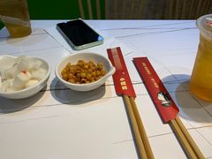 -丽丽三鲜螺蛳粉(田林路店)