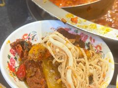 -沸炉重庆老火锅(军事博物馆店)