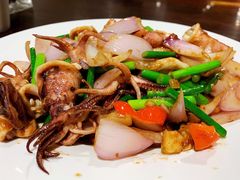 -赶海部落海鲜城(海阳路店)