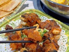 -乡土黄·鲜牛肉火锅·小龙虾(兴业街店)