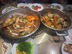-七欣天香辣蟹火锅(上海银亿滨江店)