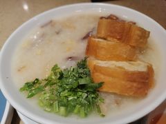 荔湾艇仔粥-点都德(春熙路群光广场店)
