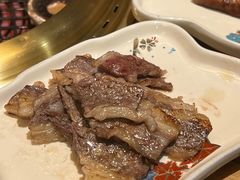 -肉魁屋·烧肉·烧鸟·酒场(高新店)