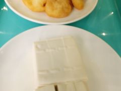罗定自制鱼腐-正能量脆肉鲩火锅