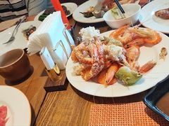 -松咖啡自助餐厅·松北香格里拉