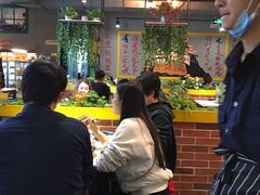 -钢管厂五区小郡肝串串香(滨江店)