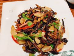 -云海肴·汽锅鸡·云南菜(美罗城店)