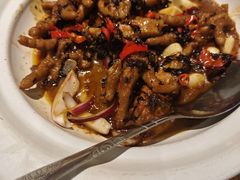 -黄泥岗·地道湖北菜(奥特莱斯店)