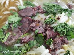 -河间正宗驴肉火烧(宾水西里店)