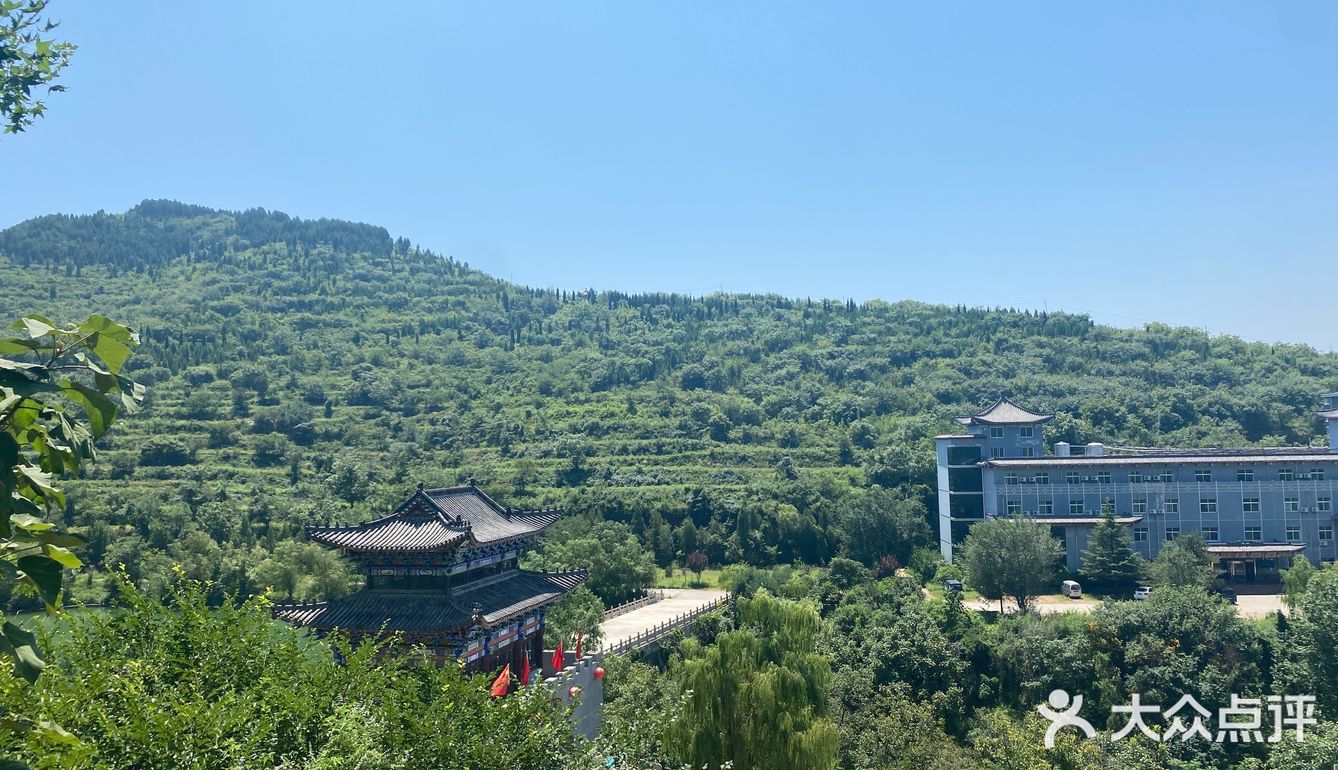 济南 南部山区