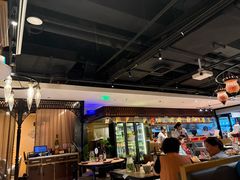 -耶里夏丽·丝路国际新疆菜·清真食品(徐汇南丹东路臻选店)