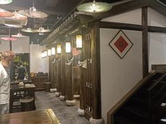-聚汇三少·龙虾·中餐厅(莫邪路新天地店)