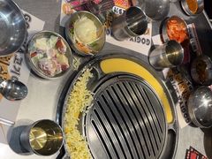 -GOGIYA·咕叽吖韩国传统烤肉店(东方新天地店)