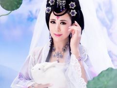 -九月鹰飞汉服摄影工作室