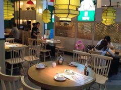 大堂-湘当有饭剁椒鱼头(昆山招商花园城店)