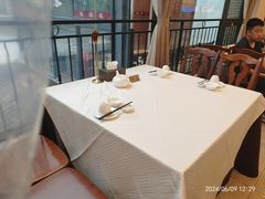 -怡园饭店-餐厅(四望亭店)