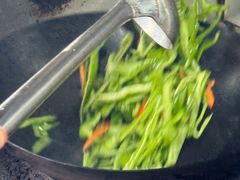 -万佛湖许老大铁锅鱼(黑金冠店)