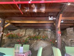 -北京水岸山吧度假村(雁栖镇店)