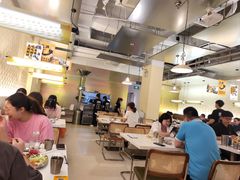 大堂-白仁仔· 活烤海鲜 宵夜(豫园店)