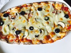 -JINNS锦时 steak&pizza(浸信会礼拜堂旧址店)