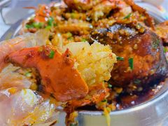 -凤凰路何眼镜香辣蟹(花果园店)