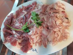天衣無縫拚一兩肉-华哥新鲜猪精品美食