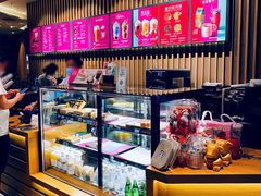 面包甜点陈列柜-星巴克(北京万科时代广场店)