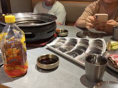 -围炉肉舍•炭烤活鳗•丹东海鲜烤肉(步行街店)