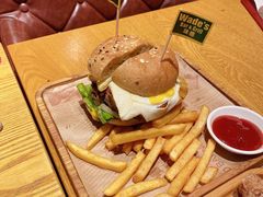 -味德西餐音乐酒吧 Wade's Bar&Grill