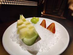 餐前水果-揽季锅物会.福建黄鱼.海鲜姿造(五四路店)