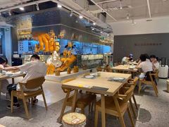 -麦龙·新港风料理(江汉路店)