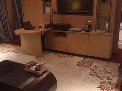 -上海龙之梦万丽酒店