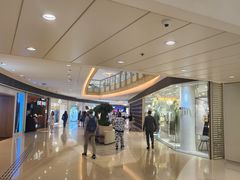 -香港ELEMENTS圆方