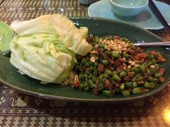 岁岁平安——香草炒肉碎-大耳象东南亚风情餐厅(月湖公园店)