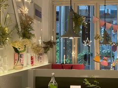 -春树下·树屋花房西餐厅(罍街AS1980店)