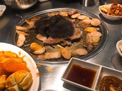 -韩聚屋韩国烤肉餐厅(新北万达店)