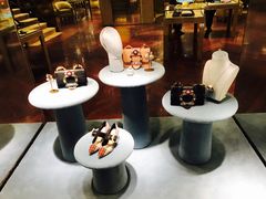 -MIU MIU(上海商城店)