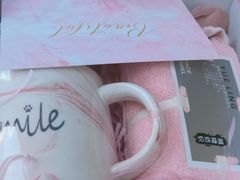 -沪小胖小龙虾(淮海中路旗舰店)